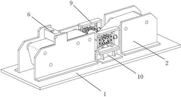 一种滚压装置及滚压方法