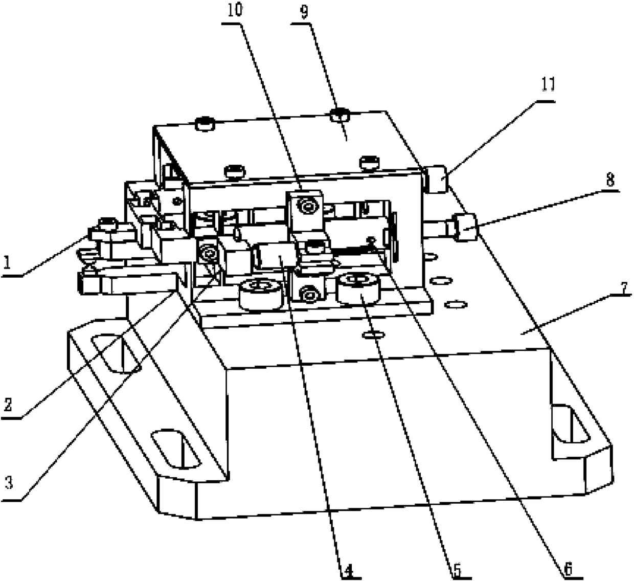 一种振动辅助金刚石刀具旋转车削装置